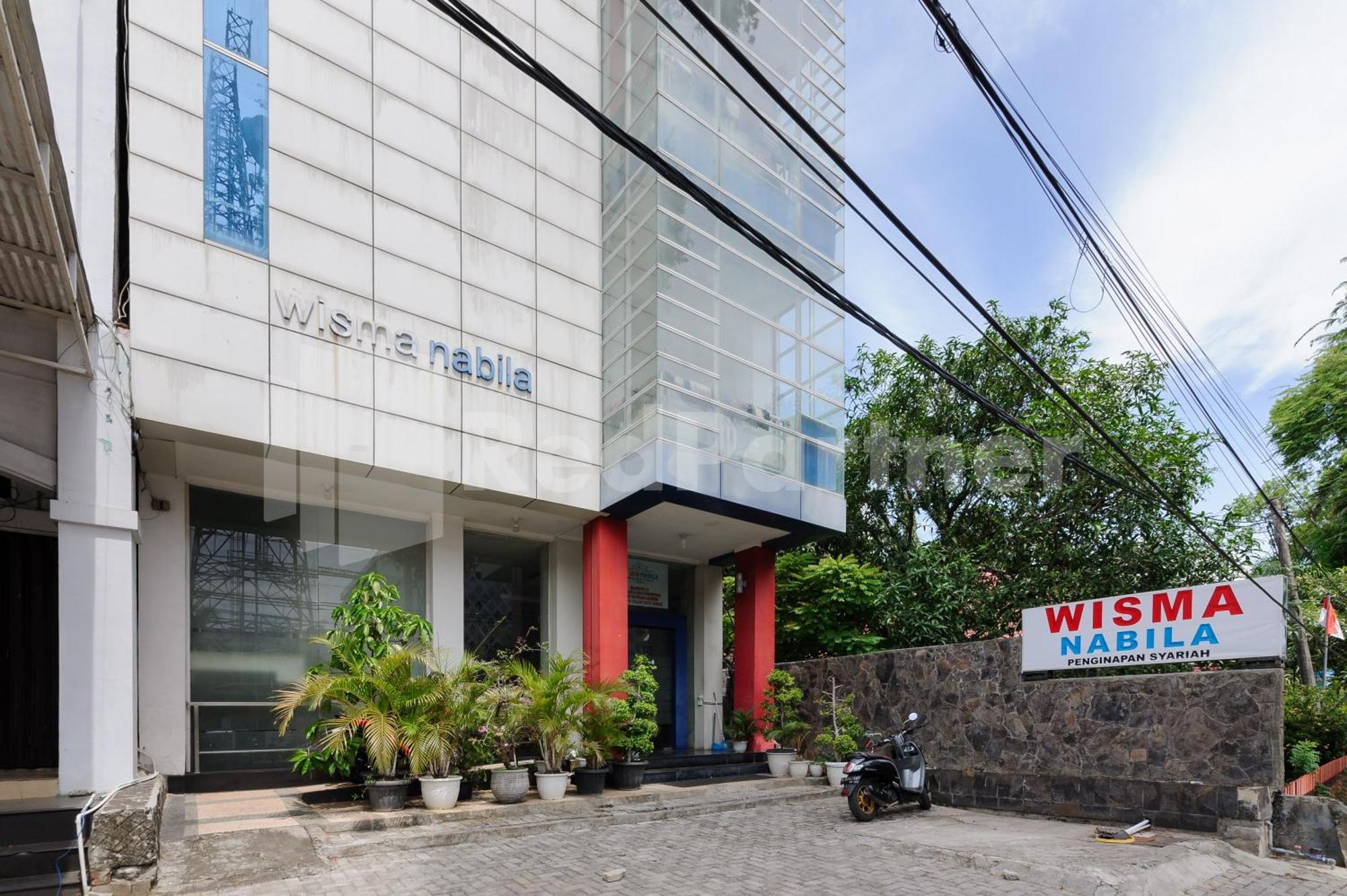 Reddoorz At Wisma Nabila Syariah Near Masjid Raya Baiturrahman בנדה אקה מראה חיצוני תמונה